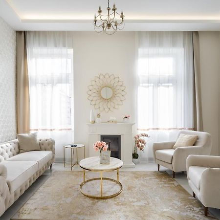 Bpr Etienne Charming Apartment บูดาเปสต์ ภายนอก รูปภาพ
