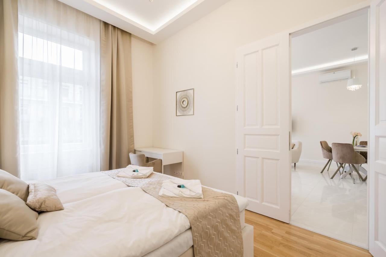 Bpr Etienne Charming Apartment บูดาเปสต์ ภายนอก รูปภาพ