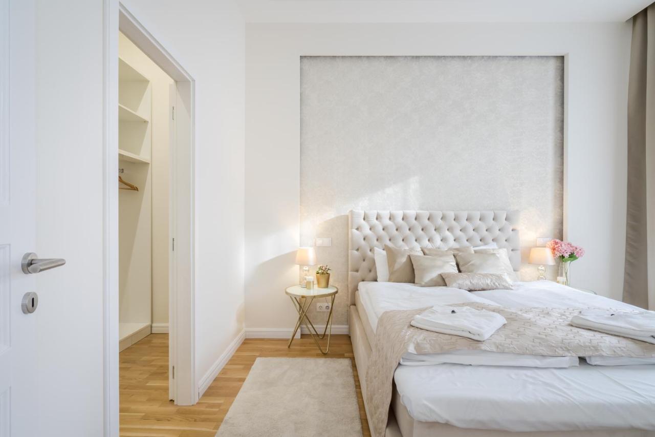 Bpr Etienne Charming Apartment บูดาเปสต์ ภายนอก รูปภาพ